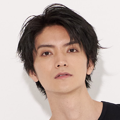 山本涼介